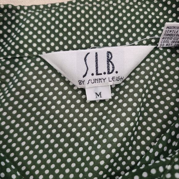 SLB Sunny Leigh Green Polka Dot Bell Sleeve Ruffle Button Up Top Coquette Size M - Picture 5 of 10